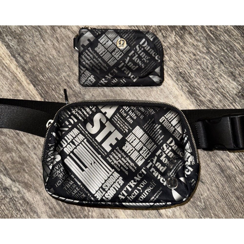 Lululemon Everywhere Crossbody BELT‎ BAG 1L in Black w/Manifesto W Card Holder